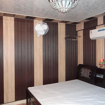 Hanumāngarh Nanda Hotel מראה חיצוני תמונה